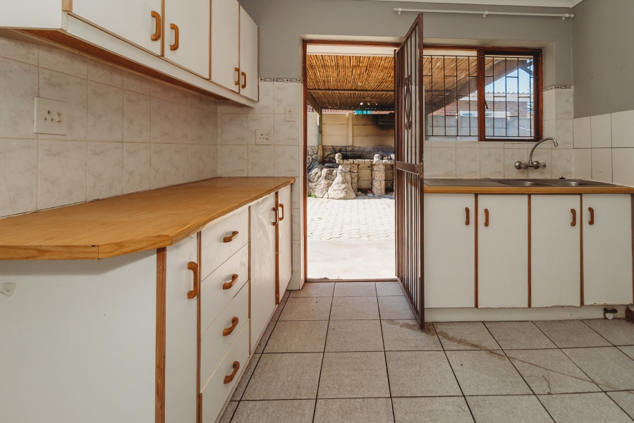 5 Bedroom Property for Sale in George South Western Cape